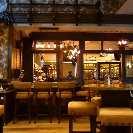 Campingplads Luxury Waterfront Retreat I Private Sauna & Hot Tub Belturbet