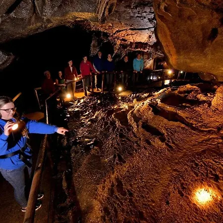 营地 Luxury Waterfront Retreat I Private Sauna & Hot Tub