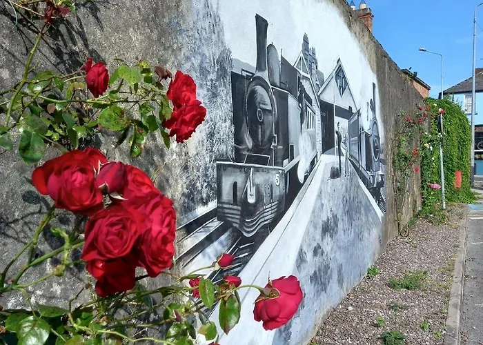 Luxury Waterfront Retreat I Private Sauna & Hot Tub Kemping *